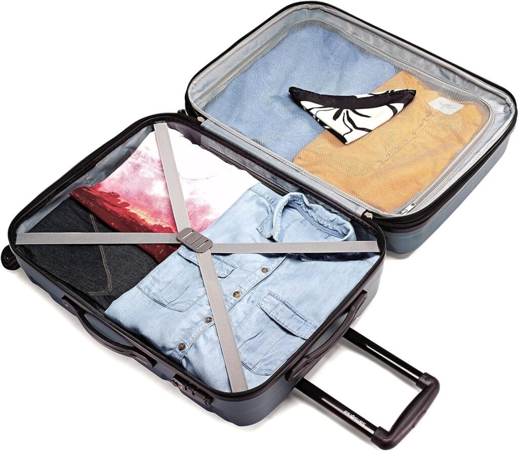 Samsonite Omni PC Hardside Expandable Luggage with Spinner Wheels, Carry-On 20-Inch, Black Samsonite Omni PC Hardside Expandable Luggage with Spinner Wheels, Carry-On 20-Inch, Black